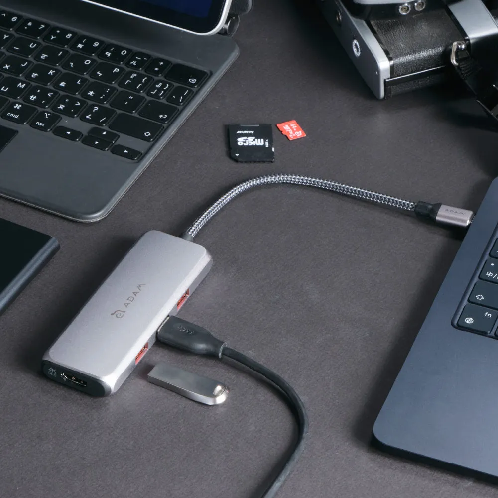 CASA Hub A07 USB-C Gen2 SuperSpeed 7-in-1 Hub    PeAk III 120B - Apple MFi-Certified USB-A to Lightning Cable (1.2M)