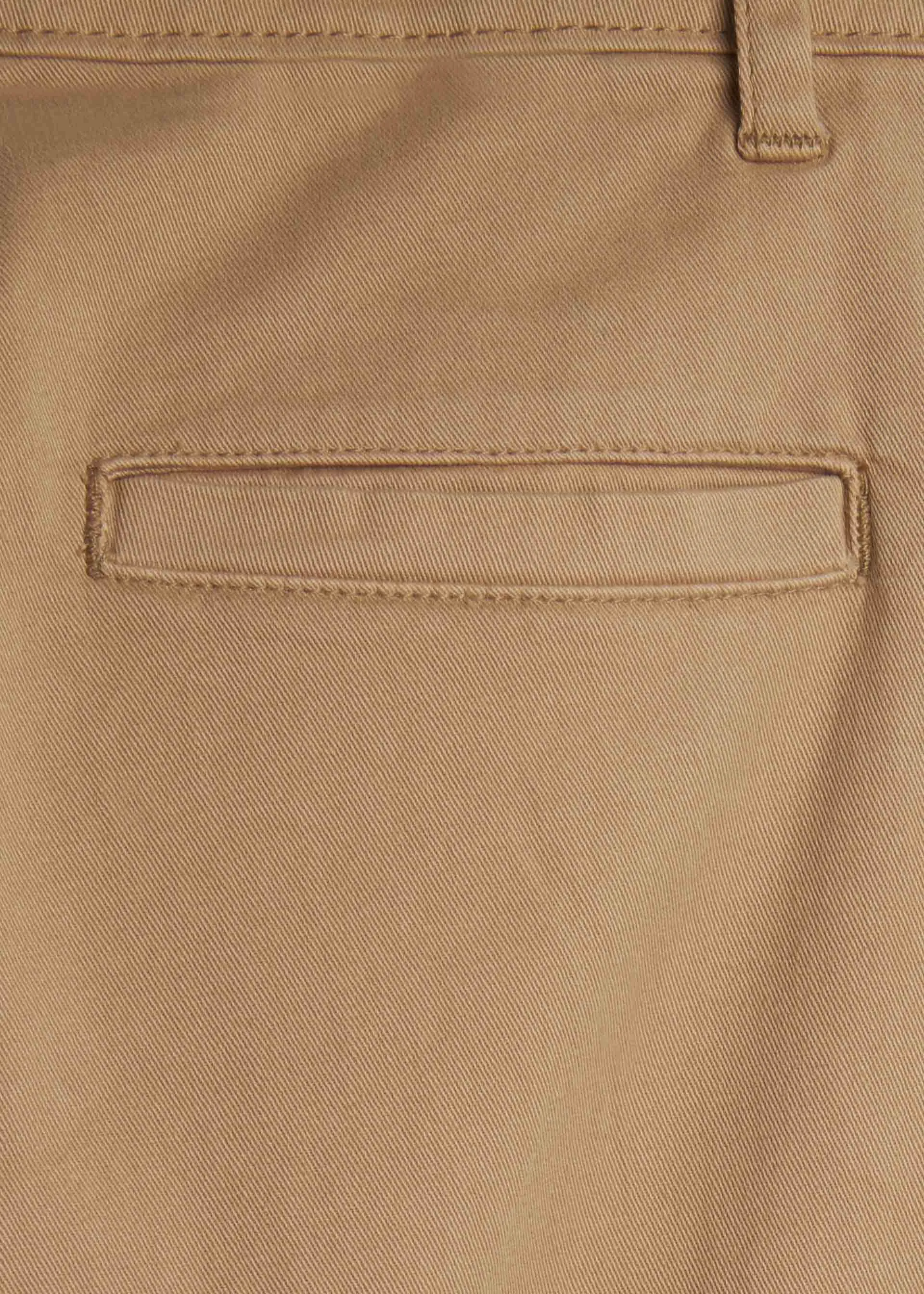 Pantaloni chino