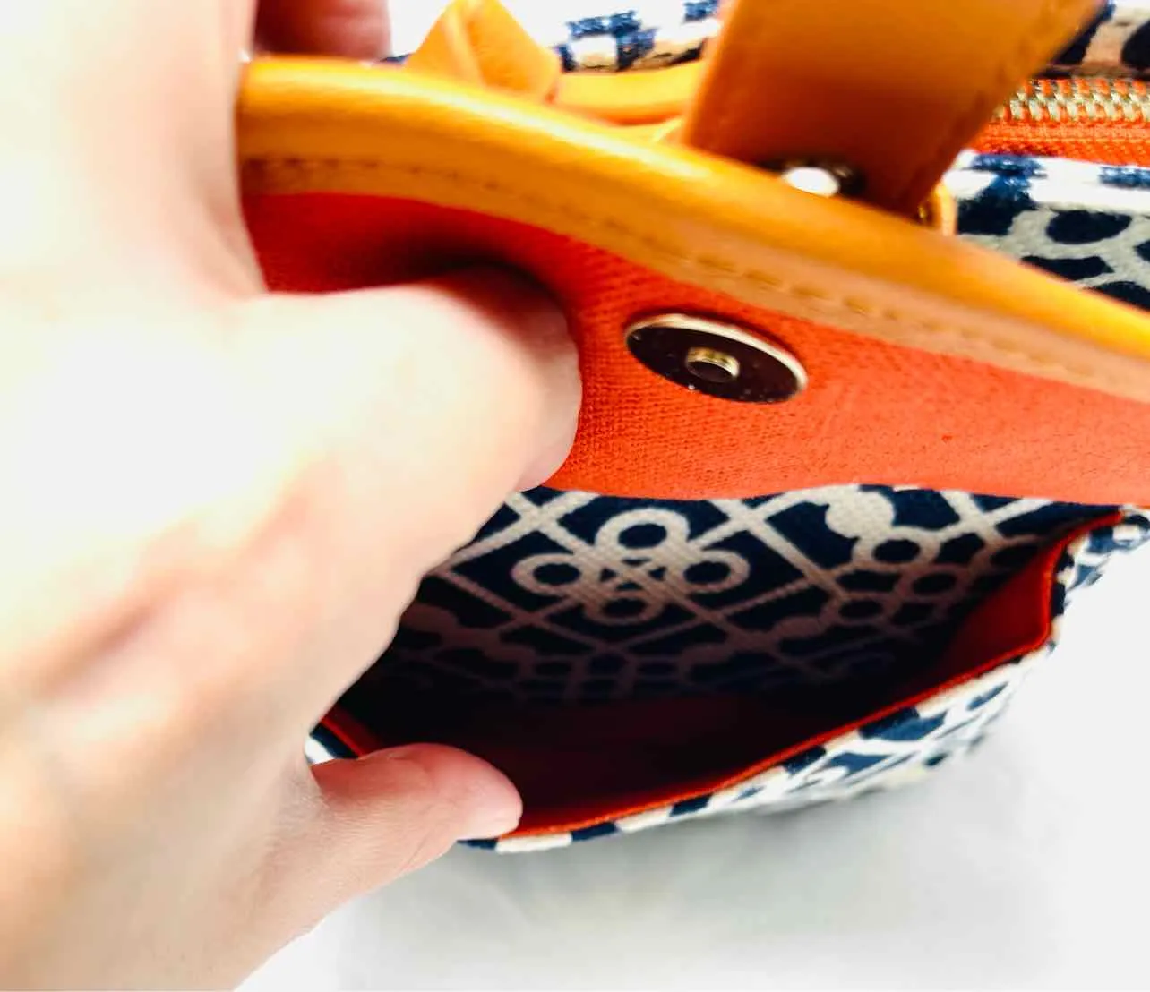 Spartina 449 Orange/Navy Print Buckles Designer Crossbody Purse